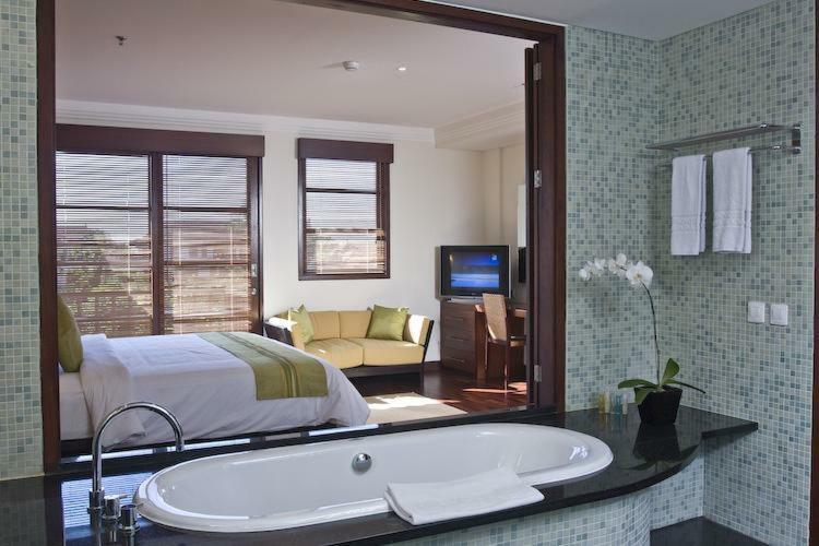 Apartment Nusa Dua ヌサドゥア エクステリア 写真
